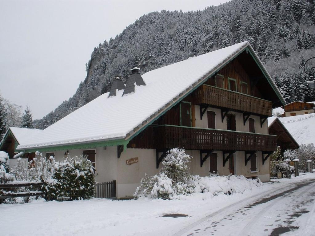 אבונדאנס Spacious Ski Chalet In Traditional French Village, Sleeps 8, Four Star With Fibre Broadband מראה חיצוני תמונה