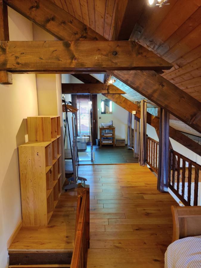 אבונדאנס Spacious Ski Chalet In Traditional French Village, Sleeps 8, Four Star With Fibre Broadband מראה חיצוני תמונה