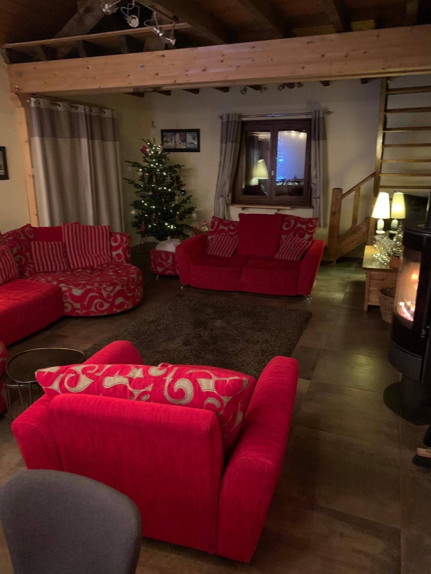 אבונדאנס Spacious Ski Chalet In Traditional French Village, Sleeps 8, Four Star With Fibre Broadband מראה חיצוני תמונה